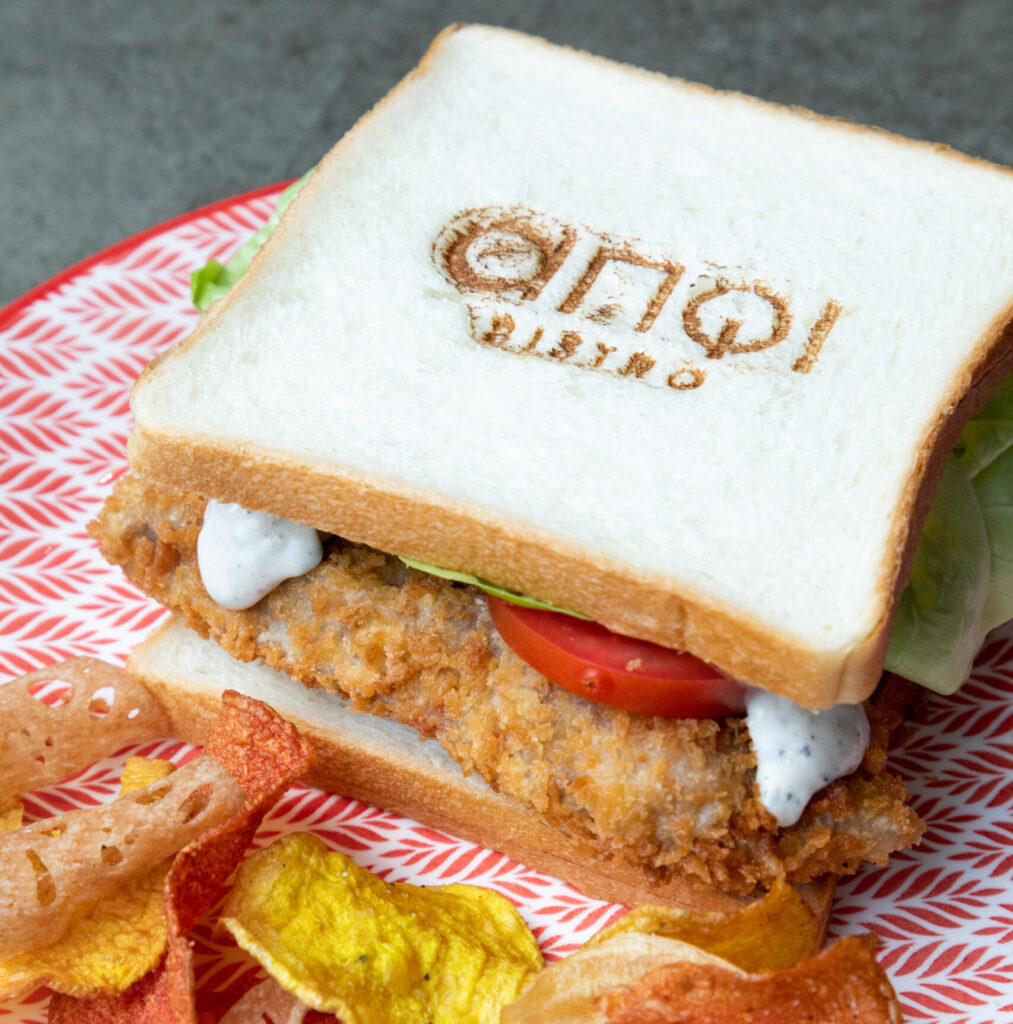 AnQi Bistro BLT Sandwich